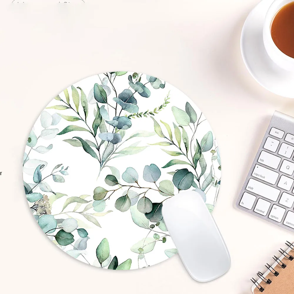 Laptop Accessories Design - 둥근 모양의 마우스 패드, 귀여운 나뭇잎