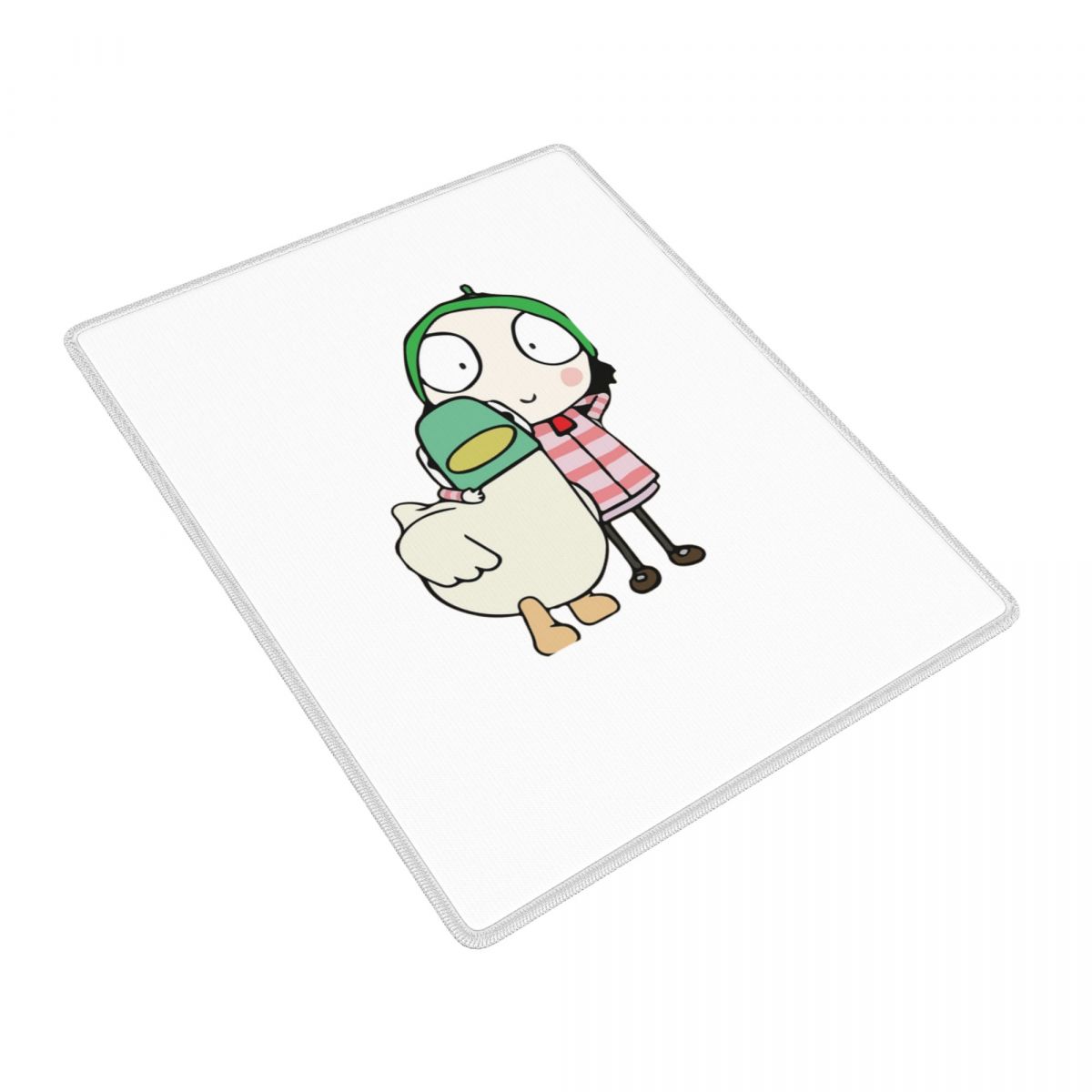 사라와 오리가 재미를 나누고 있는 마우스 패드 게이머  - Laptop Accessories To Have 리뷰 및 가격