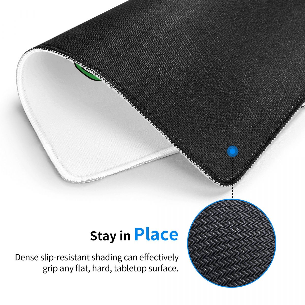 사라와 오리가 재미를 나누고 있는 마우스 패드 게이머  - Laptop Accessories To Have 리뷰 및 가격
